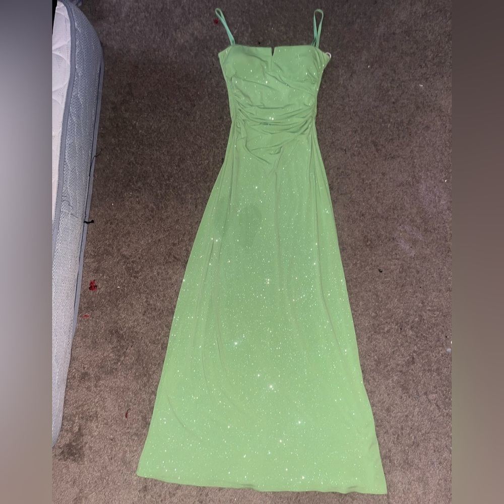 Elegant Green Evening Dress